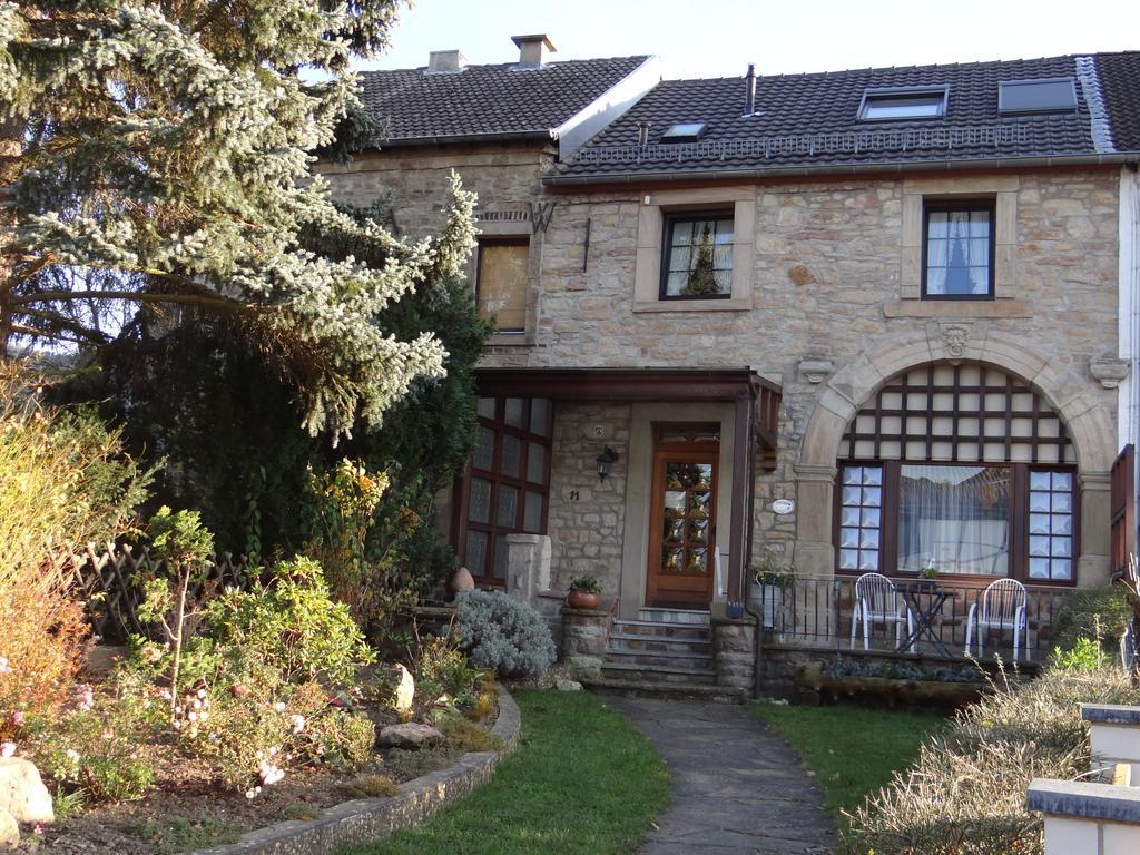 Gaestehaus Burg Molbach Kreuzau Exterior photo
